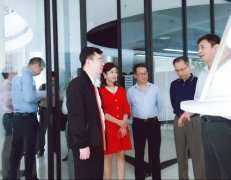 广东省工业和信息化局莅临珠海邵辉艺术培训学校有限公司调研制造业创新中心建设情况